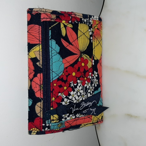 Vera Bradley "Happy Snails" Euro Wallet - Picture 2 of 10